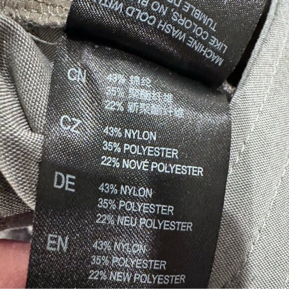 Kuhl Gray / Taupe Hiking Pants Size 10 Short - Picture 8 of 8